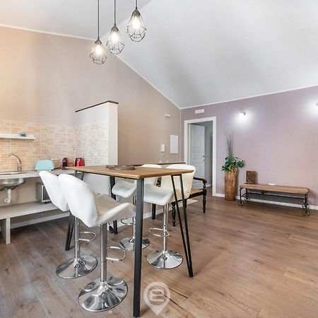Promenade Boutique Rooms - City Centre Cagliari Exterior foto